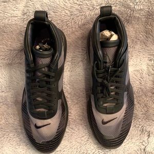 LeBron Nike Sneakers 8.5